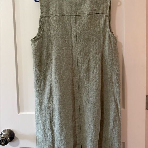 Mountain Khakis Sleeveless Linen Dress with Pockets NWT Size M - Picture 2 of 4
